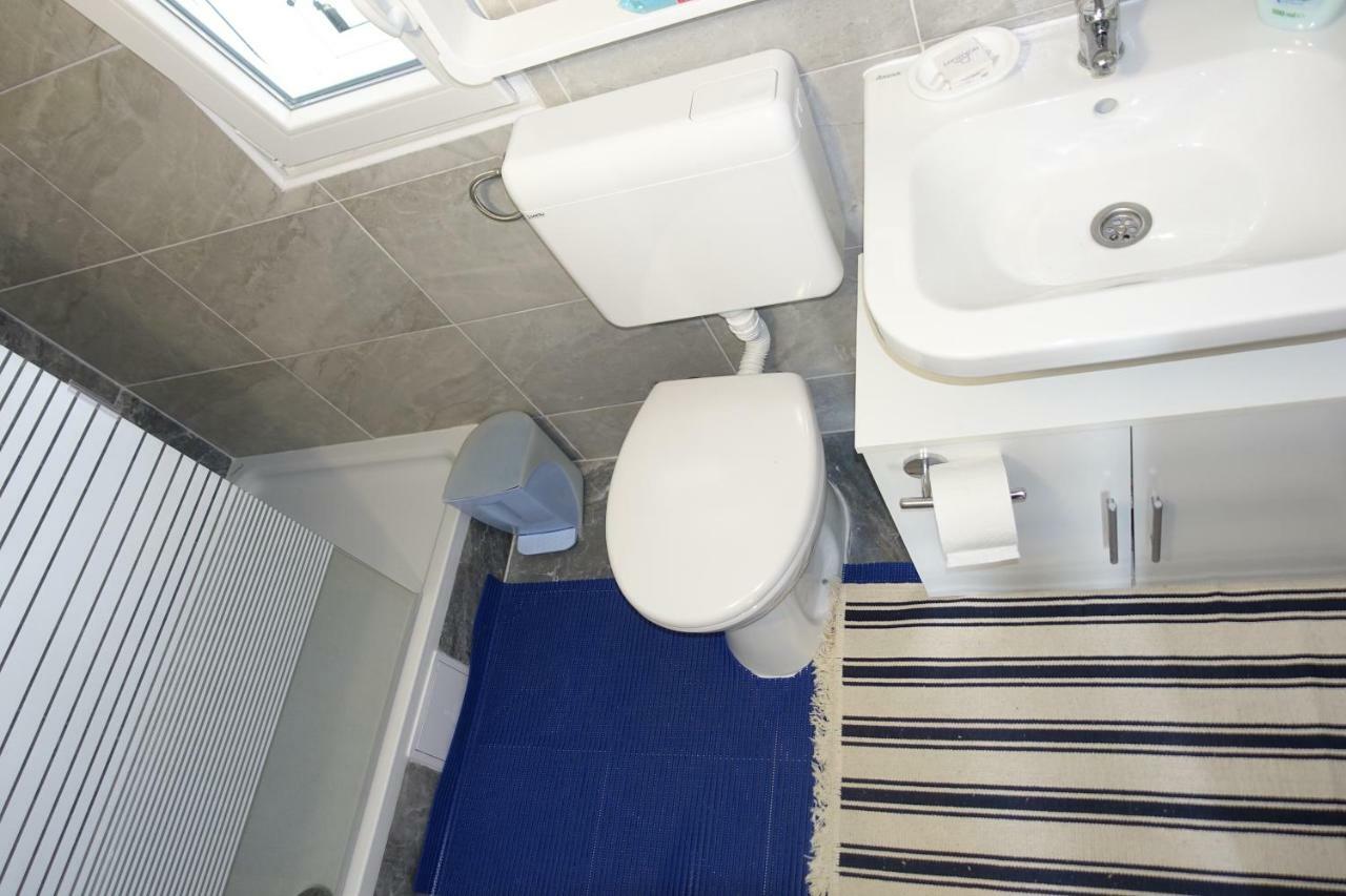 Apartman Joy Нин Экстерьер фото