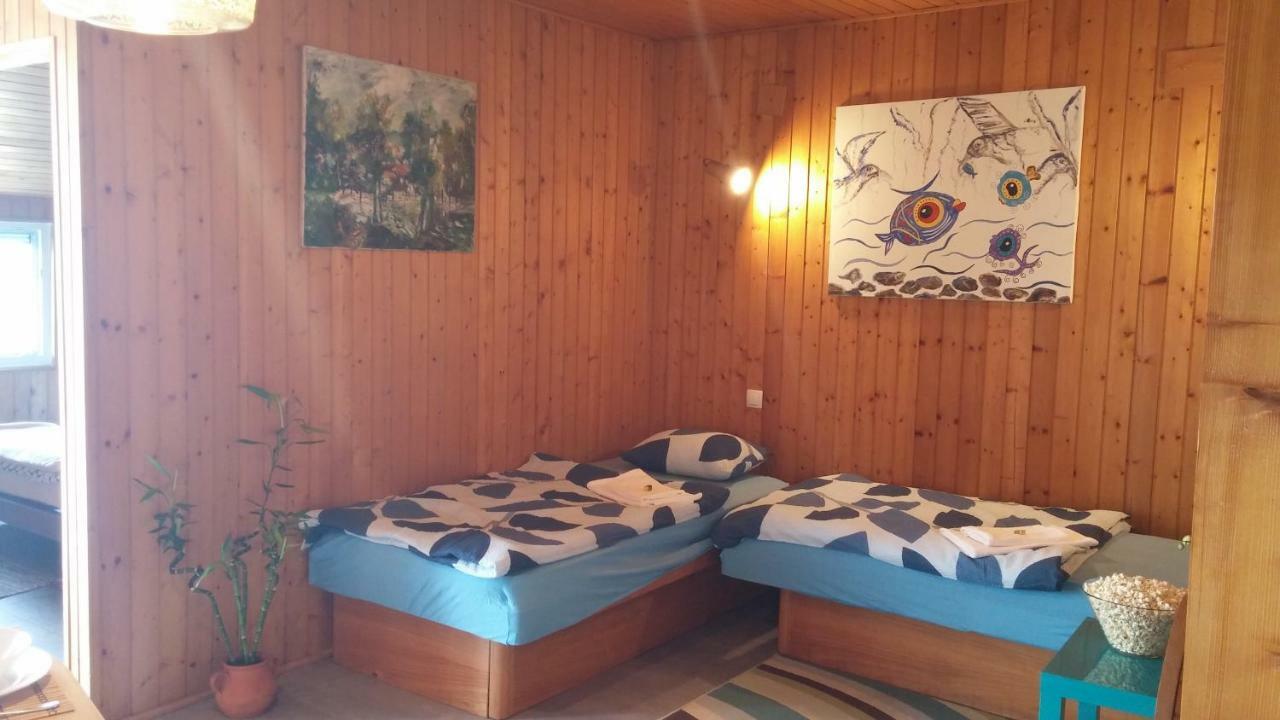 Apartman Joy Нин Экстерьер фото